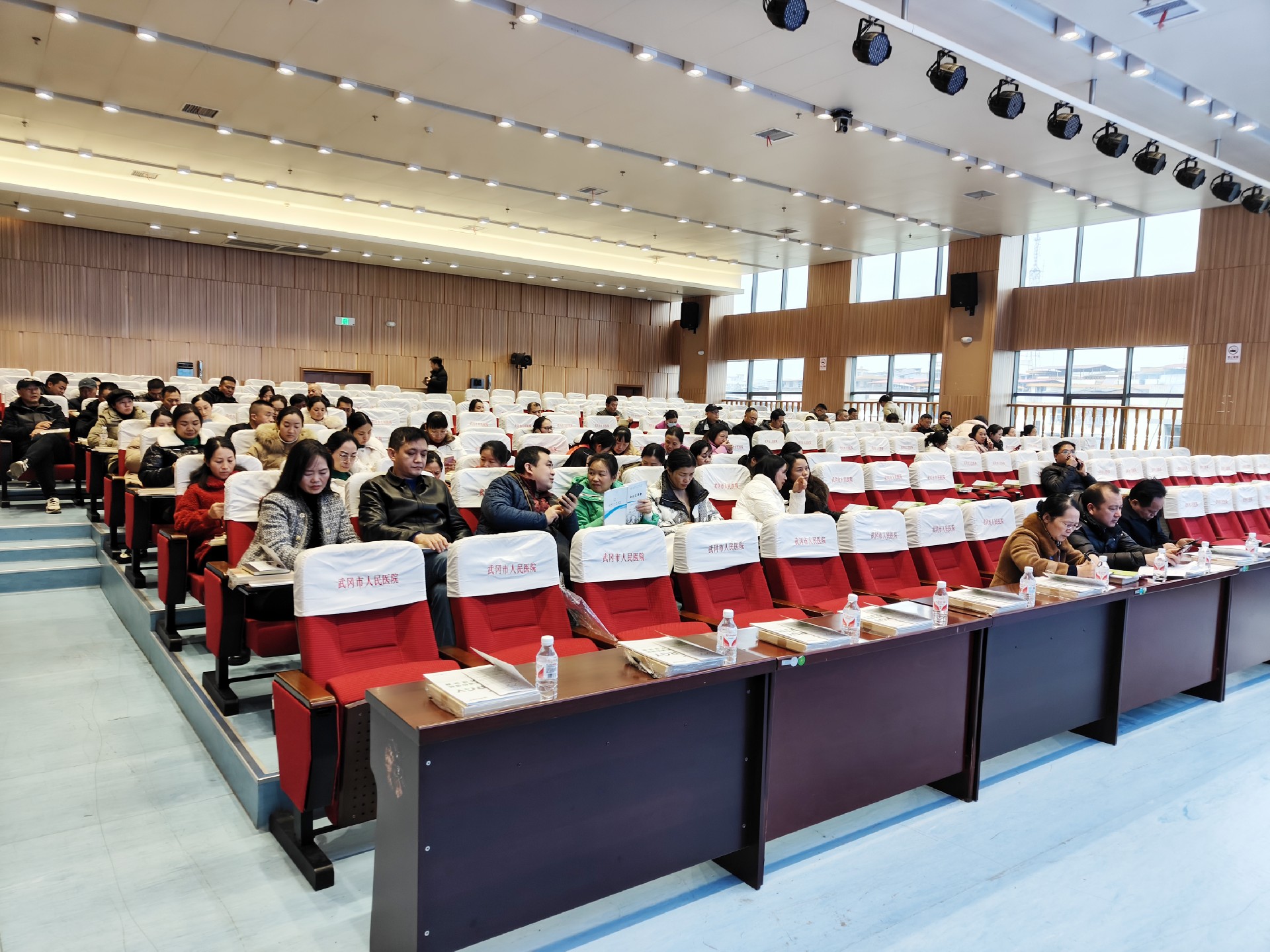 1736498627137084.jpg 59d47d07e0c0631c489bc7823eb0f8b9_origin(1).jpg